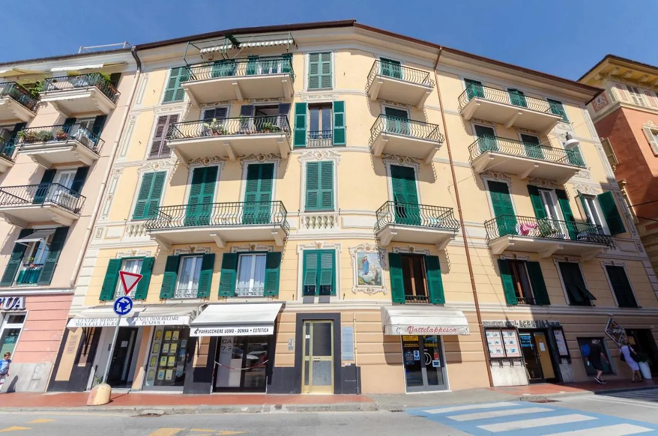 Alla Casa Rosa Al Mare- Centrale A Di Fronte Al Mare- Emozionante- Garage Privato Gratuito A 800 Mt- Aria Condizionata-Wifi Rapallo