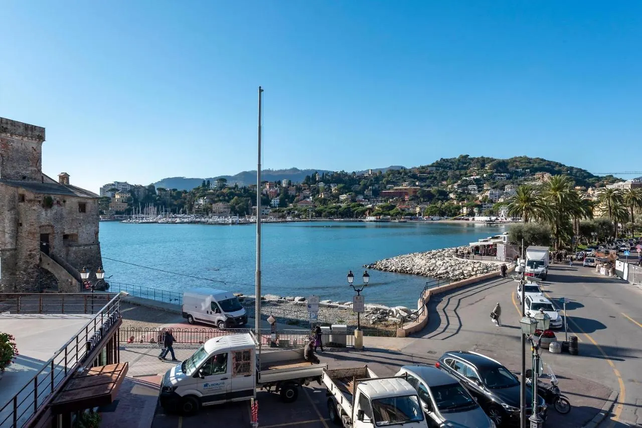 Appartement Alla Casa Rosa Al Mare- Centrale A Di Fronte Al Mare- Emozionante- Garage Privato Gratuito A 800 Mt- Aria Condizionata-Wifi Rapallo