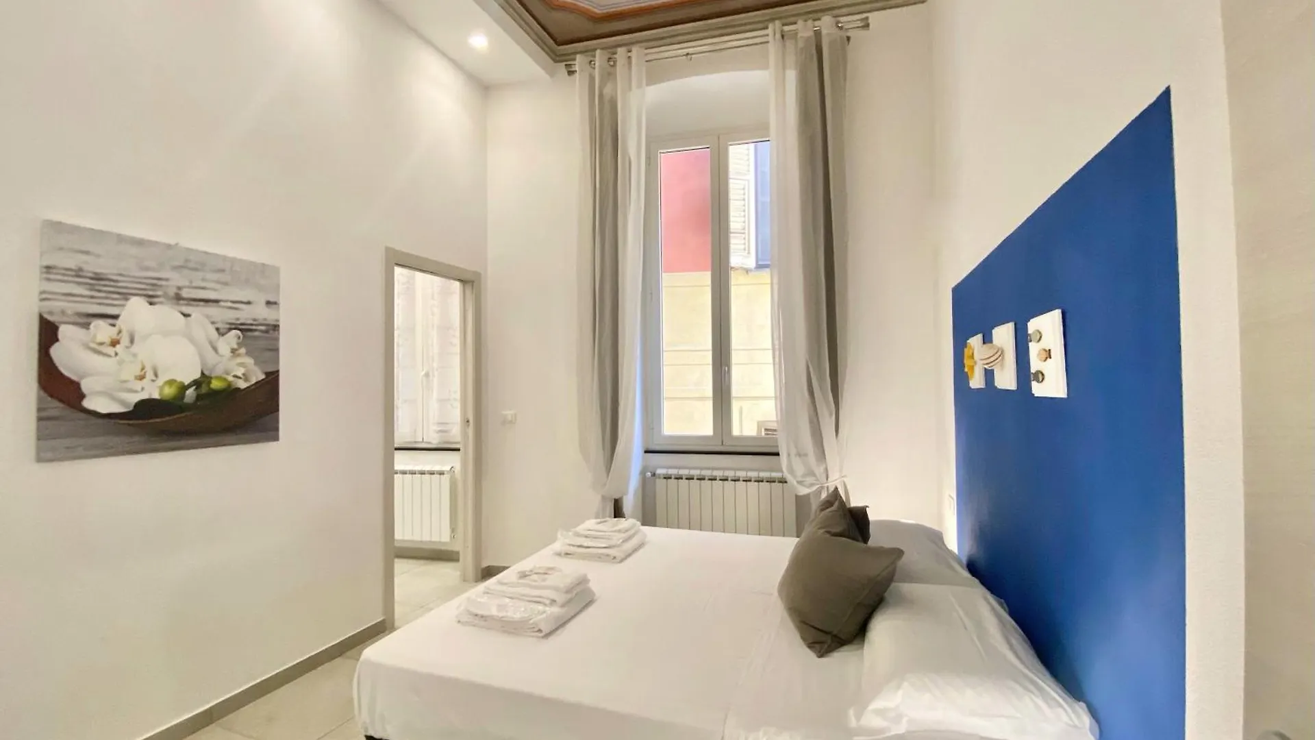 Alla Casa Rosa Al Mare, Central Seafront Stay With Free Private Garage, Air Conditionig, Wi-Fi, Ideal Choice For A Relaxing And Exciting Coastal Escape Italien