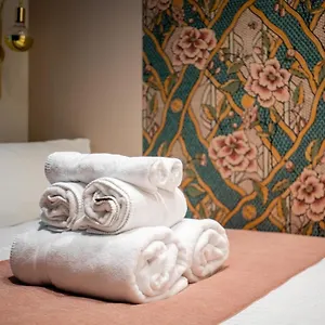 https://stylish-and-fancy-flat-close-to-montenapoleone-brera-by.italymilanhotels.net