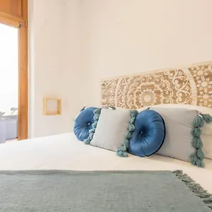 https://apartamentos-miguel-de-cervantes-centro-cordoba.es-andalucia.com