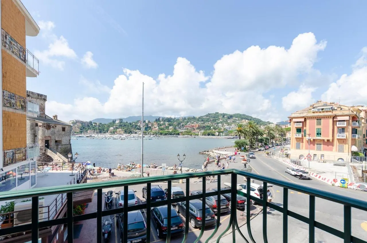 Alla Casa Rosa Al Mare- Centrale A Di Fronte Al Mare- Emozionante- Garage Privato Gratuito A 800 Mt- Aria Condizionata-Wifi 라팔로 0*,